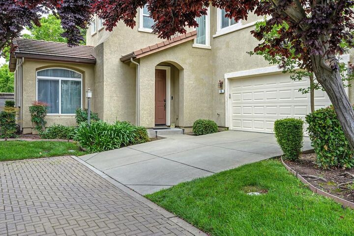 Property Photo:  18 Bellows Pond Place  CA 95835 