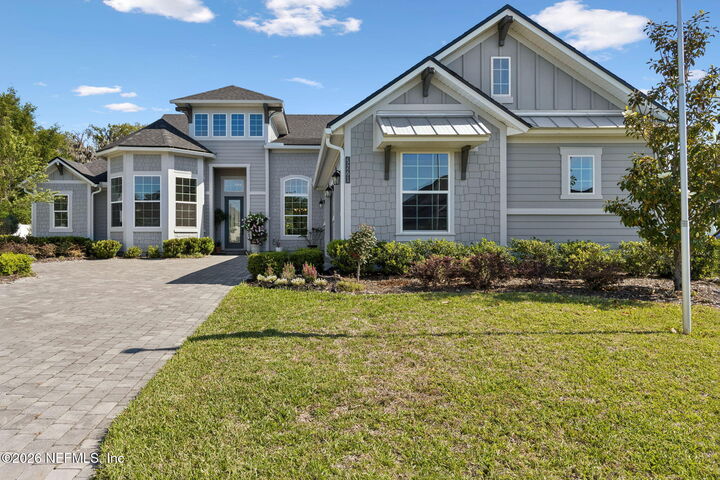 Property Photo: 5261 Ostrich Court FL 32226