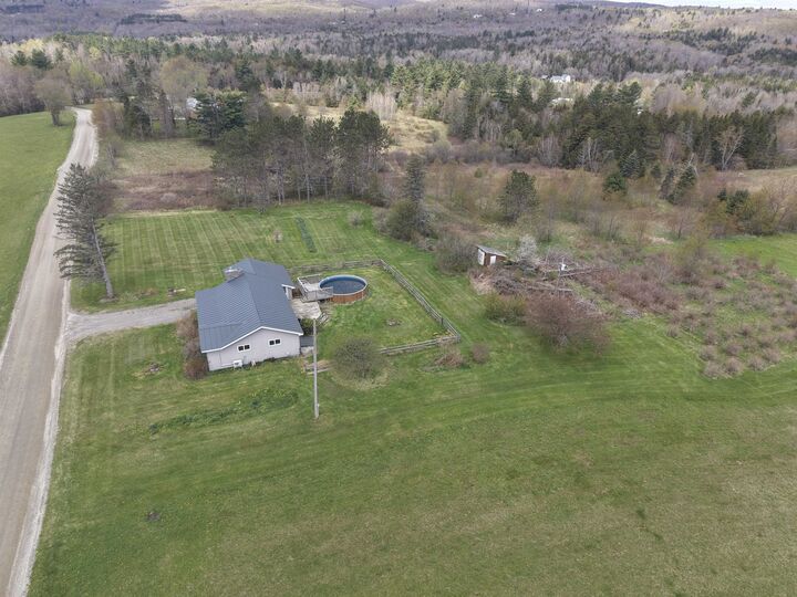 Property Photo:  262 Grimes Road  VT 05443 