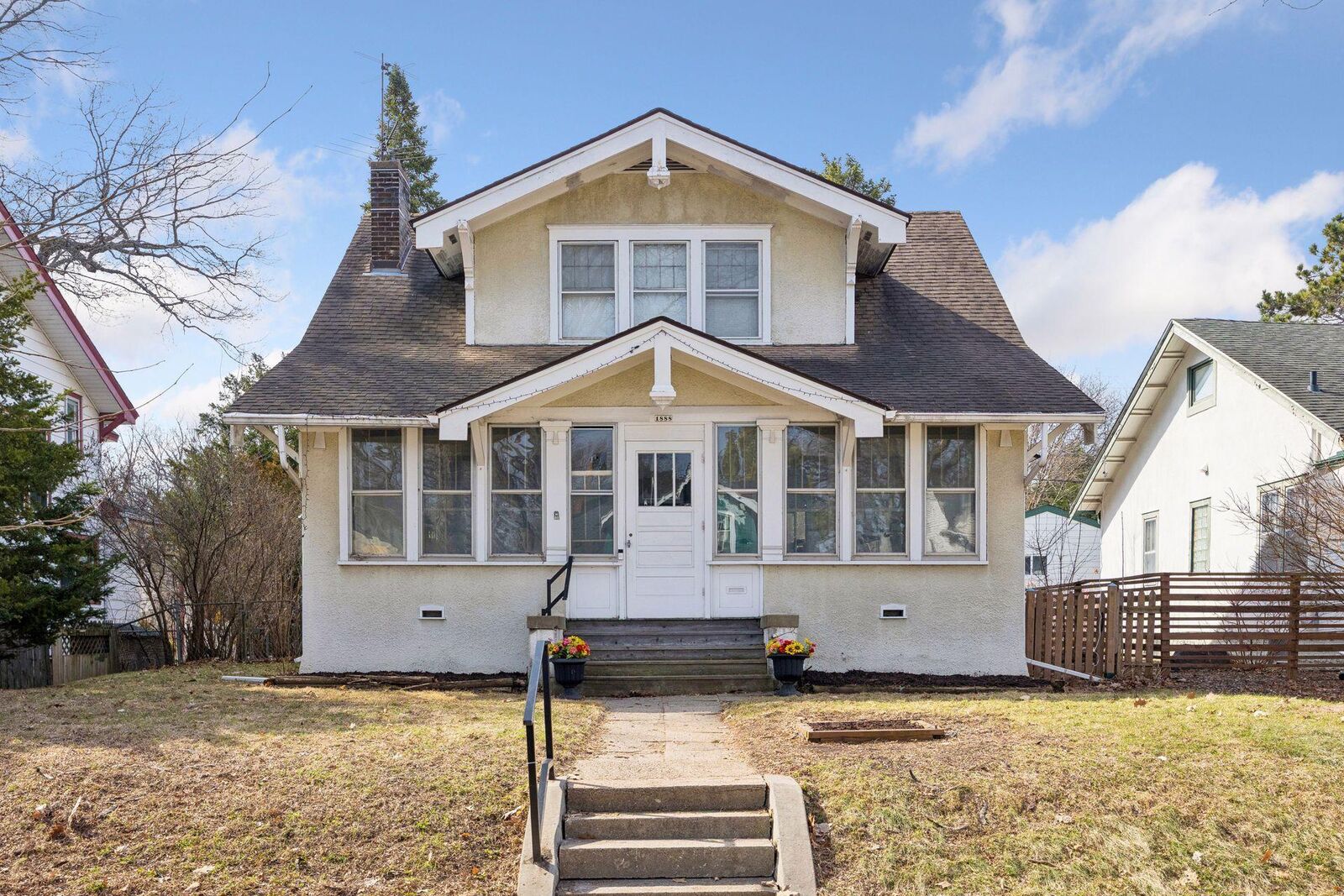 Property Photo:  1888 Goodrich Avenue  MN 55105 