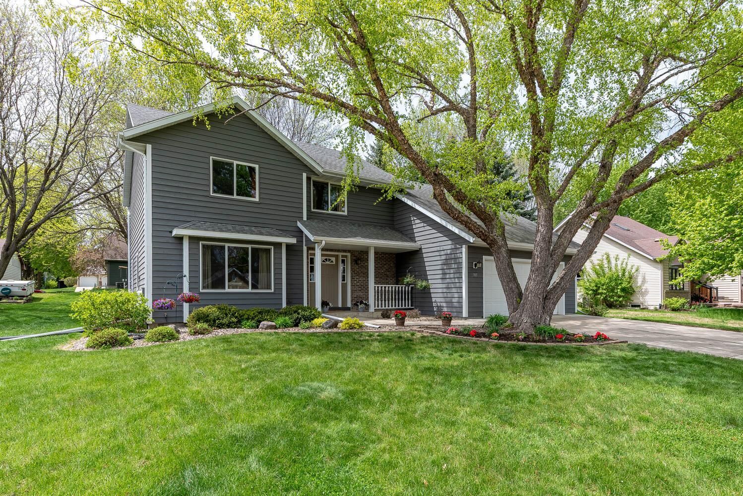Property Photo:  305 Chancery Lane  MN 56001 
