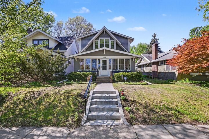 Property Photo:  1764 Juliet Avenue  MN 55105 