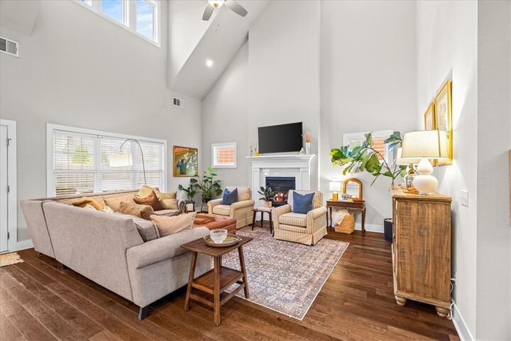 Property Photo: 1114 Chancery Lane AR 72718