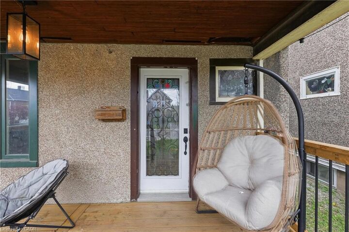 Property Photo: 54 Evan Street ON L3B 3V5