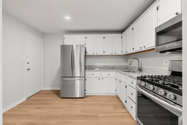 Property Photo: 81 High Street 9 MA 01913