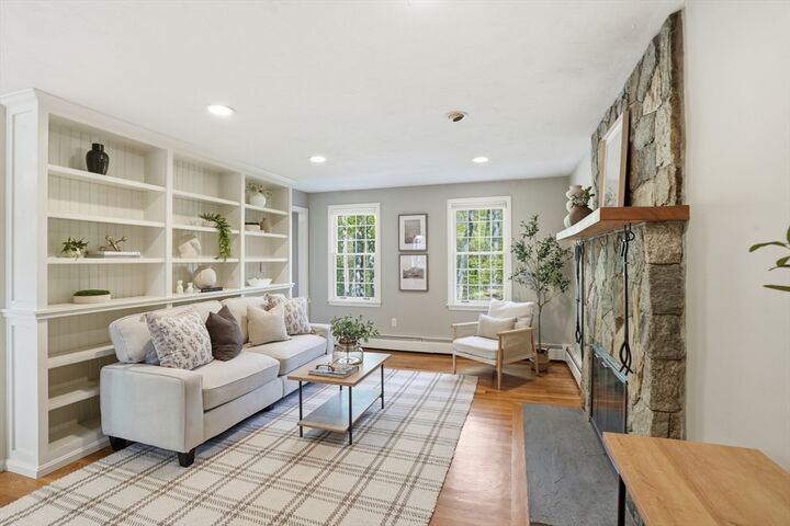 Property Photo:  562 High St  MA 02760 