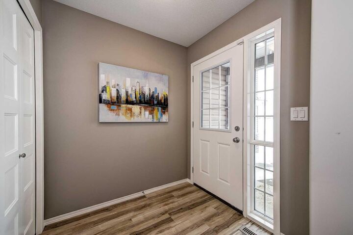 Property Photo:  15 Golden Crescent  AB T4P 2P9 