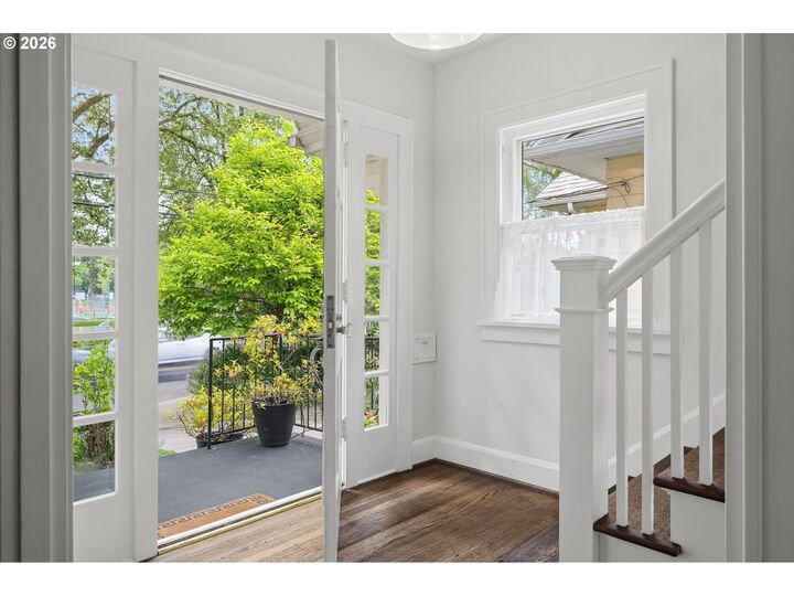 Property Photo: 2241 NE 33rd Ave OR 97212