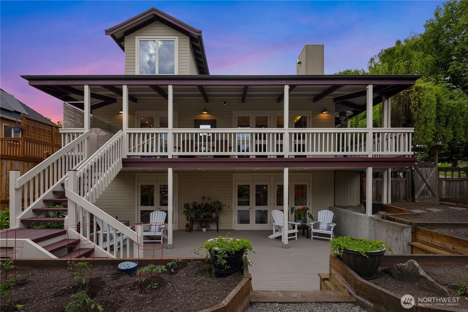 Property Photo:  4712 SW Brace Point Dr  WA 98136 
