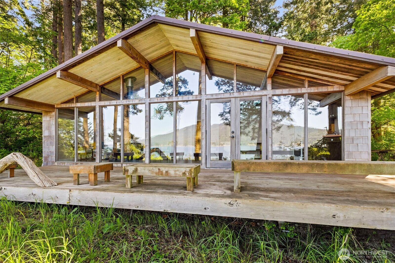 Property Photo: 48 Eliza Island WA 98226