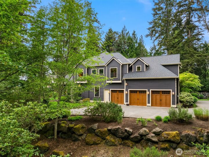 Property Photo:  5976 NE Whitmore Way  WA 98110 