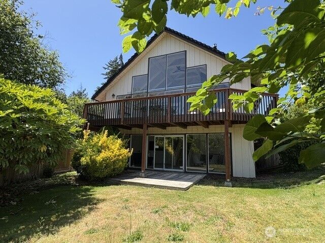 Property Photo: 4625 124th Avenue Ct E WA 98372
