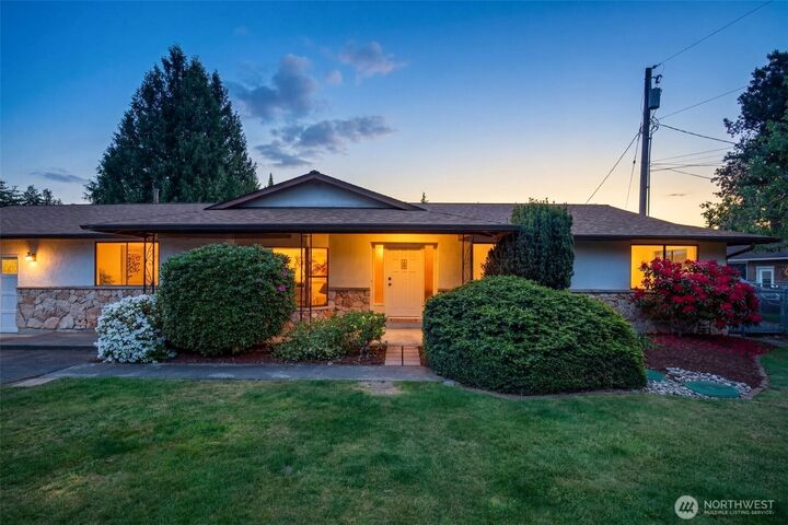 Property Photo:  20229  24th Avenue W  WA 98036 