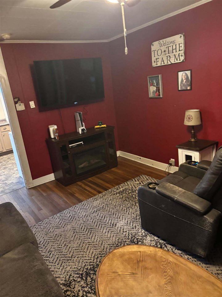 Property Photo:  315 W Walnut Street  IN 47330 