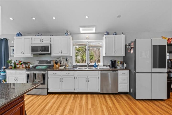 Property Photo:  77 Woodlawn Avenue  RI 02904 