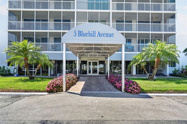 Property Photo:  5 Bluebill 209  FL 34108 