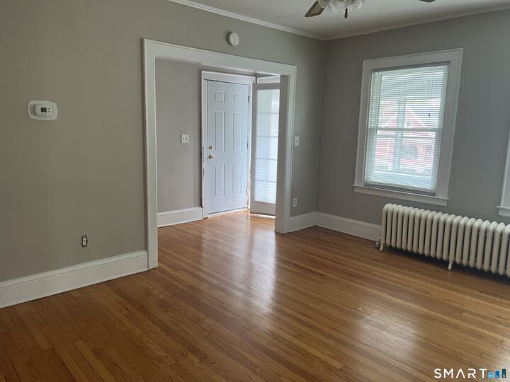 Property Photo:  493-495 Prospect Avenue  CT 06105 
