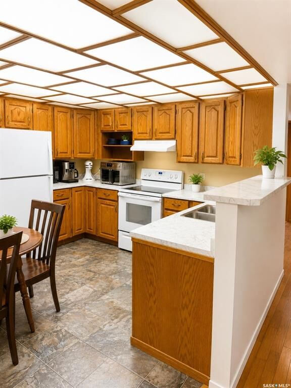 Property Photo: 419 Main Street 102 SK S7N 0B9