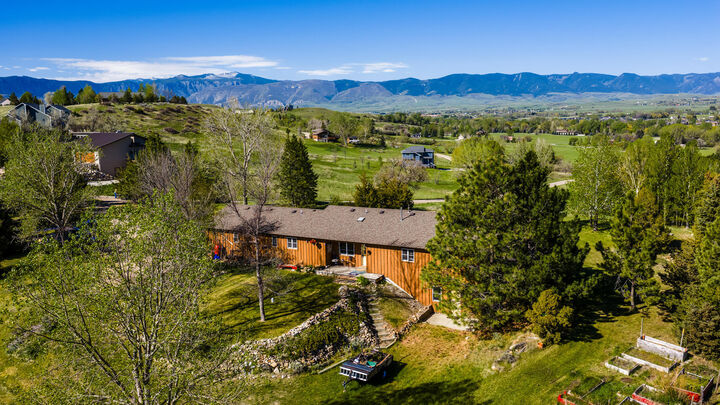 Property Photo: 7 Mallard Road WY 82801