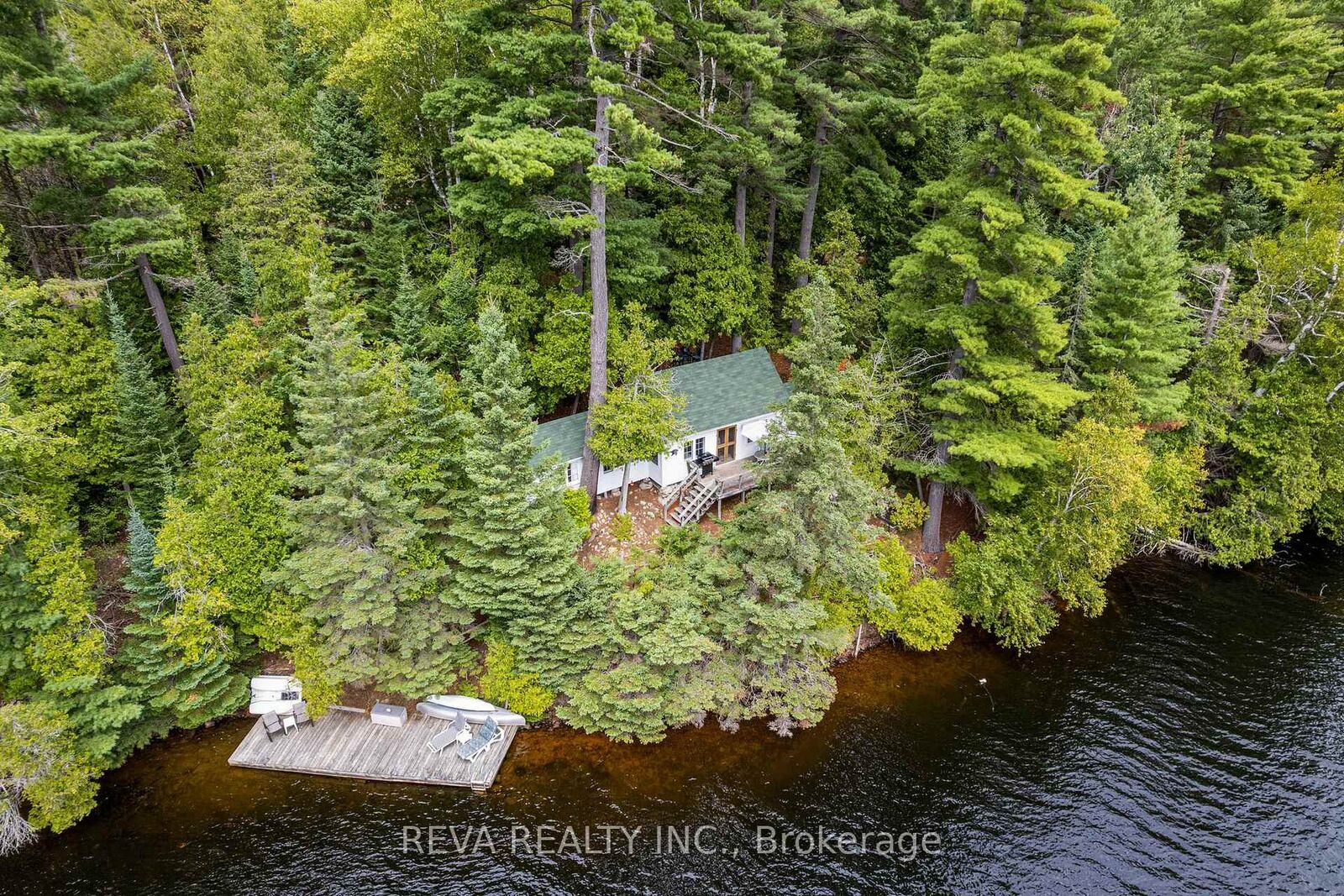 Property Photo: 156 Ponacka Road ON K0L 1C0