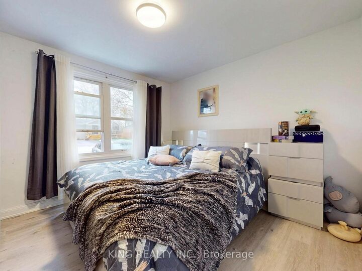 1156 Homewood Drive — photo 1