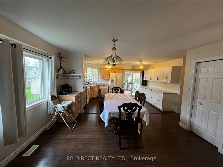 Property Photo: 844 Cottage Grove Avenue ON N9Y 3X8
