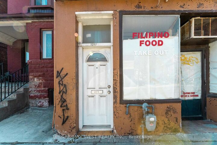 Property Photo:  1311 King Street W  ON M6K 1G9 