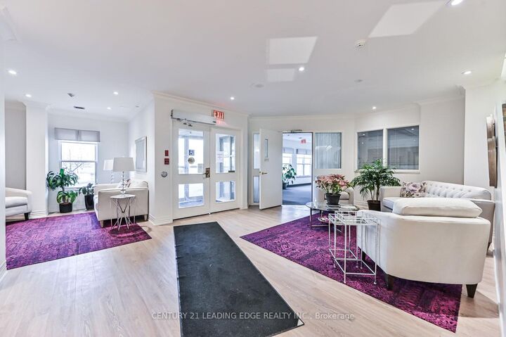 Property Photo: 100 Anna Russell Way 214 ON L3R 6C7
