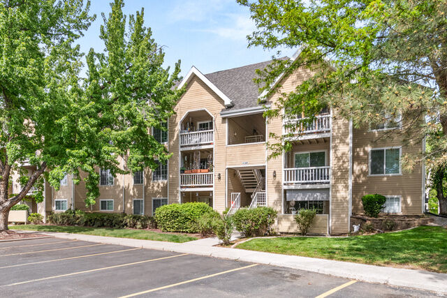 Property Photo:  1205 E Waterside Cv S 23  UT 84047 