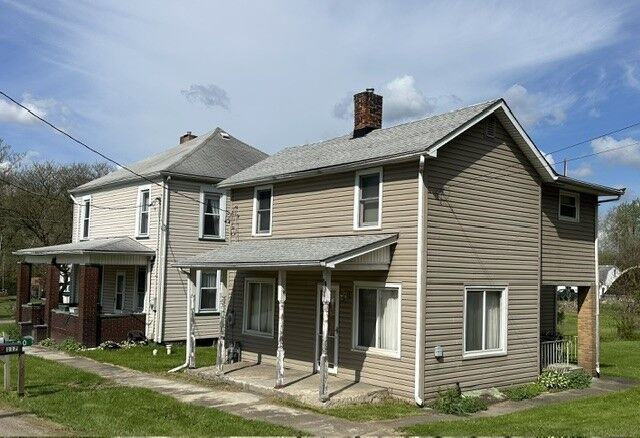 Property Photo:  120 Mason St  PA 16157 