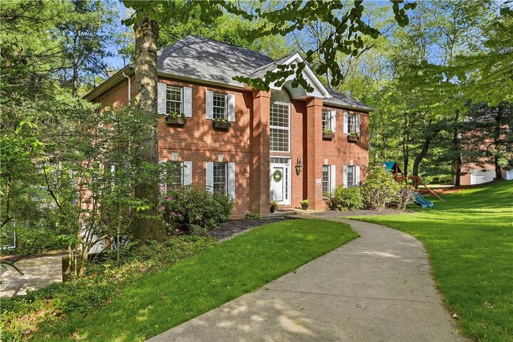 Property Photo:  821 Arbordale Lane  PA 15090 