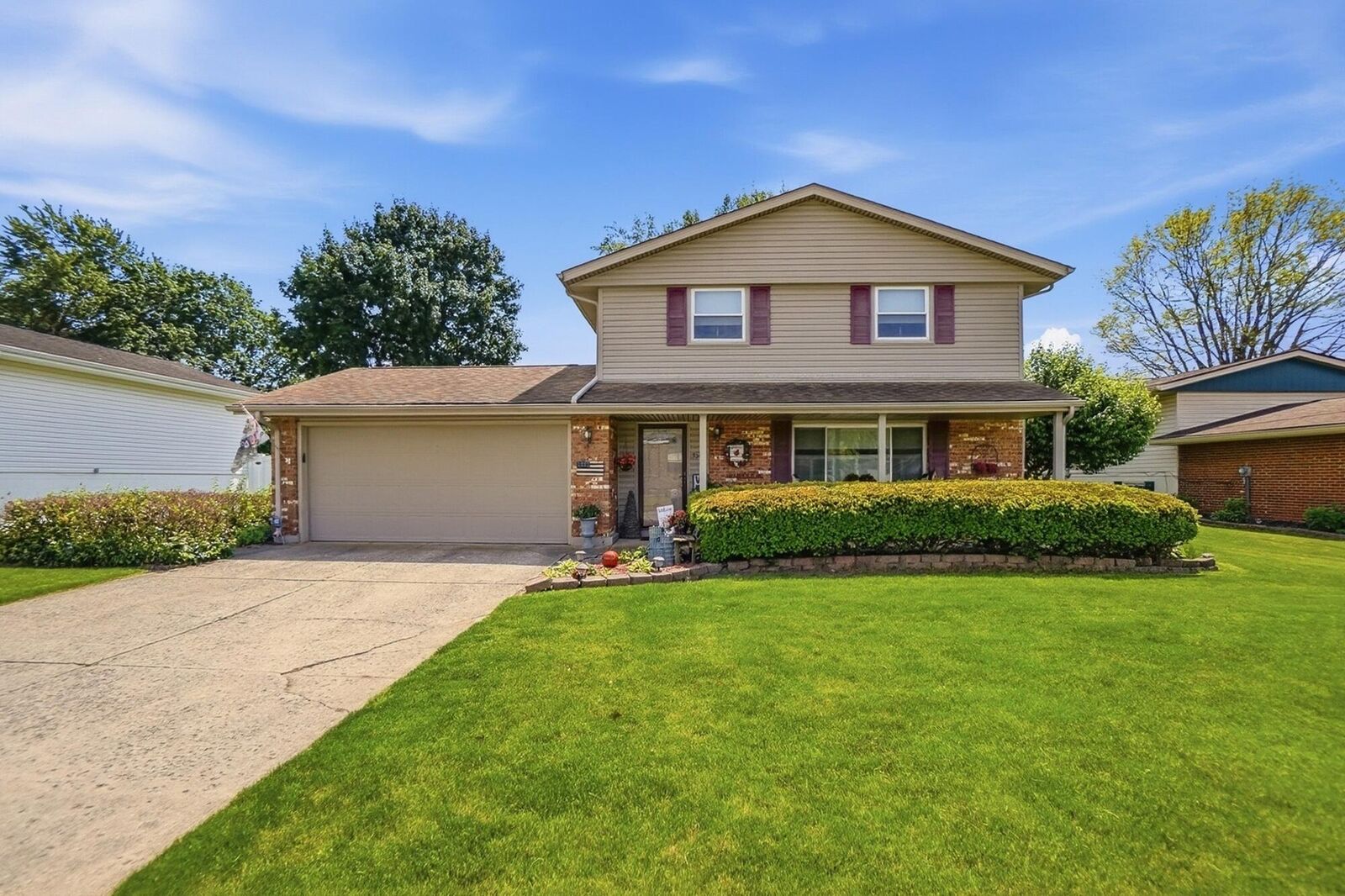 Property Photo: 5302 Ottawa Drive OH 45324
