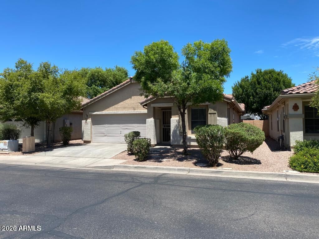Property Photo: 3742 E Jasper Drive AZ 85296