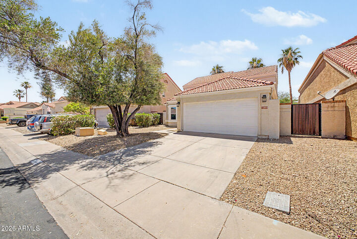 Property Photo:  11884 N 112th Way  AZ 85259 
