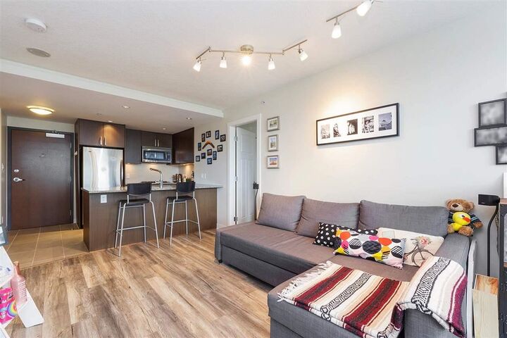 Property Photo:  2978 Glen Drive 607  BC V3B 0C3 