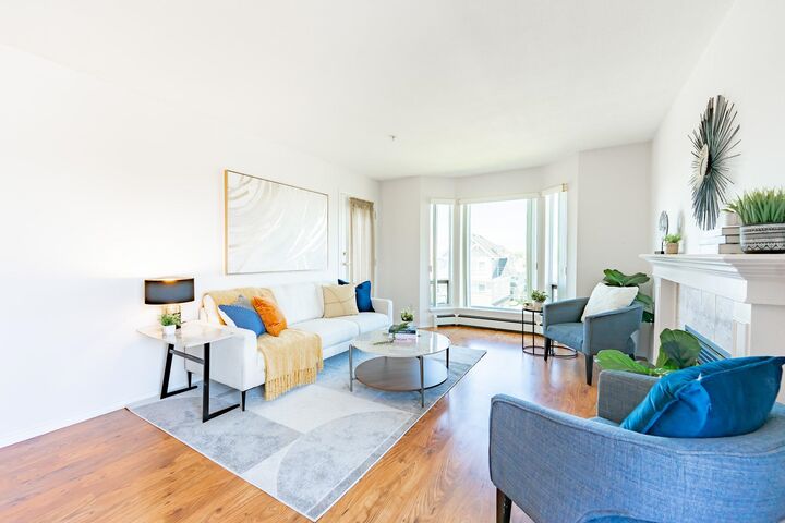Property Photo: 9260 No. 2 Road 303 BC V7E 2C8