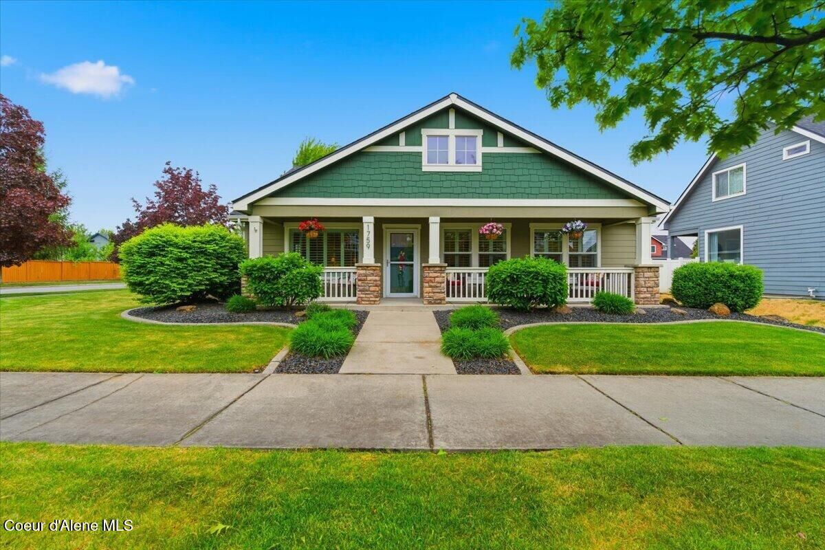 Property Photo:  1759 N Wolfe Penn St  WA 99019 
