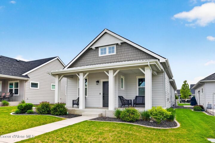 Property Photo:  22730 E Wellington Pkwy  WA 99019 