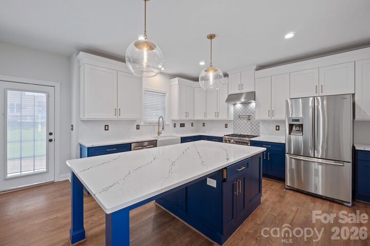 Property Photo:  14506 Harvington Drive  NC 28078 