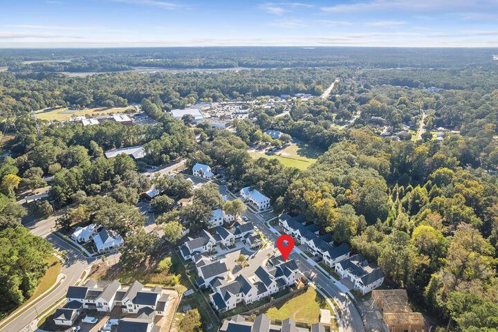 Property Photo:  100 Risewell Court  SC 29455 