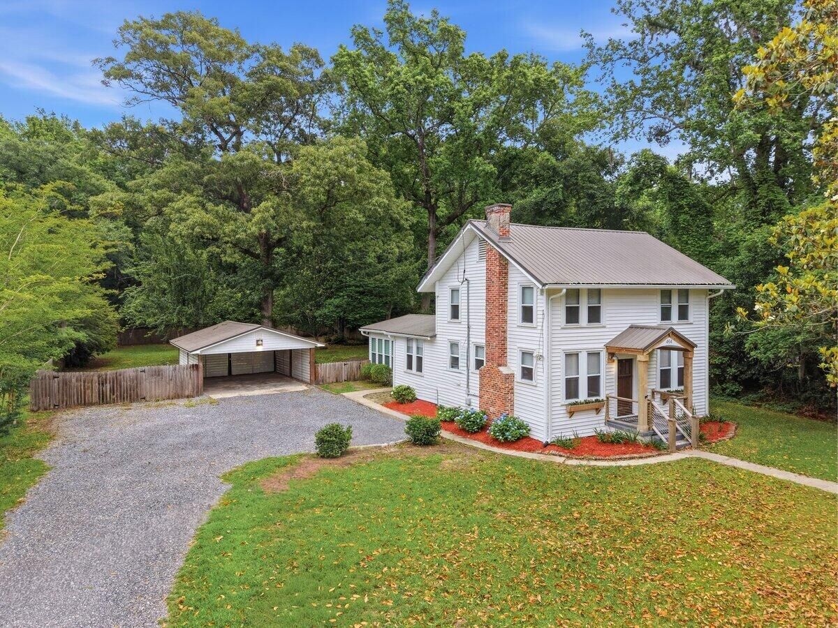 Property Photo:  494 Woodland Shores Road  SC 29412 