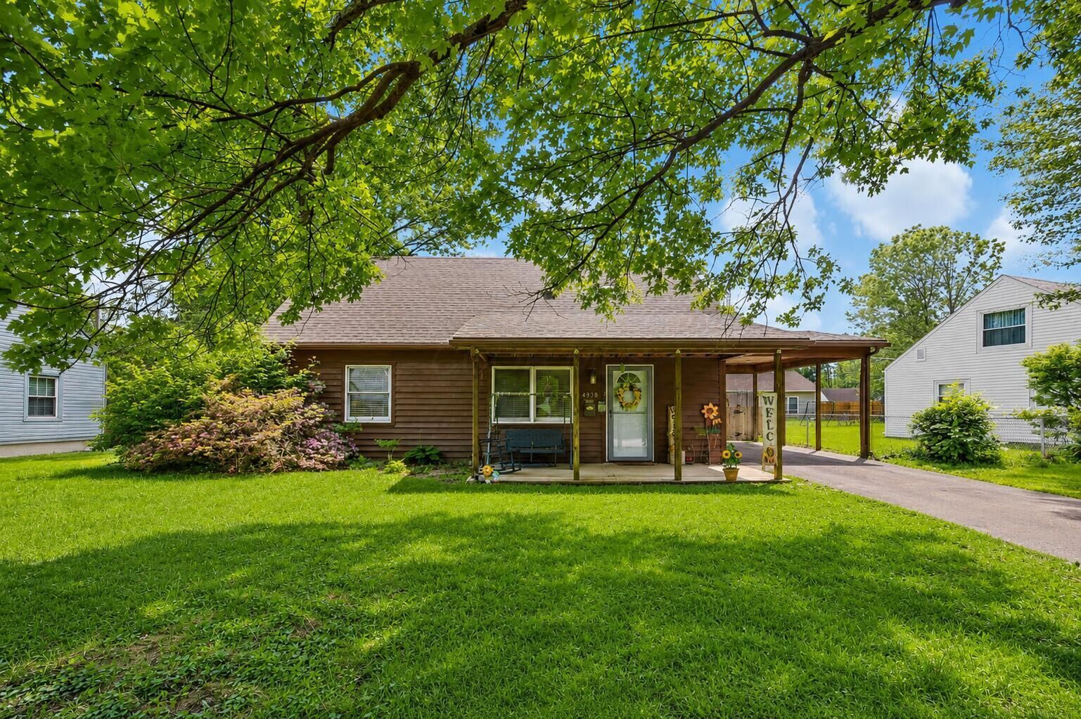 Property Photo:  4993 Dimson N Drive  OH 43213 