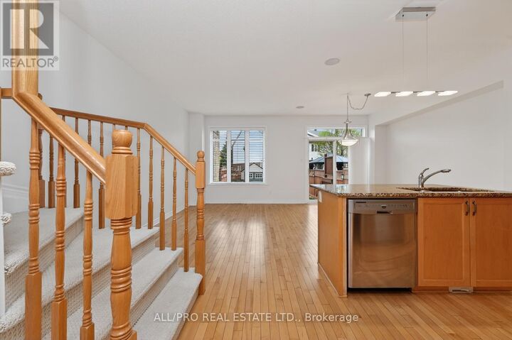 Property Photo:  219 Jersey Tea Circle  ON K1V 2L4 