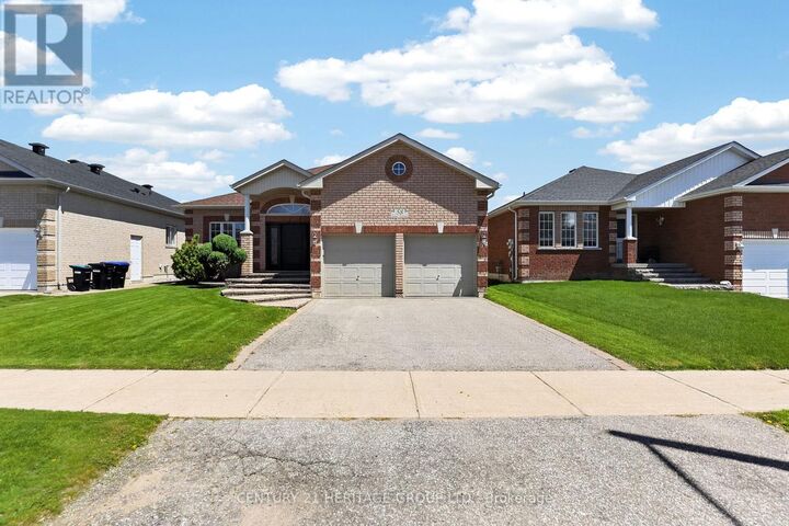 Property Photo: 58 Saint Avenue ON L3Z 3H7