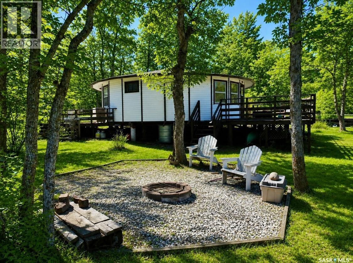 Property Photo:  244 Parkview Road  SK S0H 2X0 