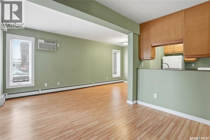 Property Photo:  304 431 4th Avenue N  SK S7K 2M4 
