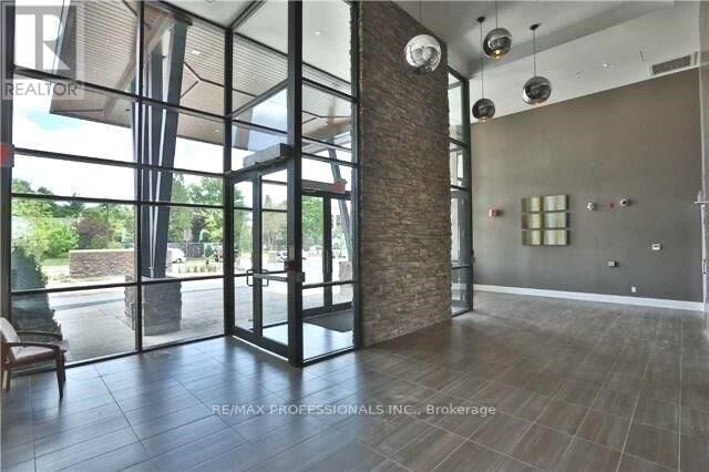 Property Photo:  128 Garden Drive 323  ON L6K 0H7 
