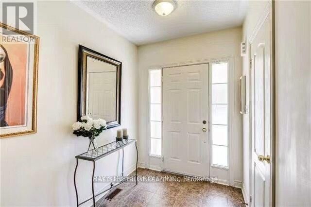 Property Photo:  6035 Bidwell Trail 67  ON L5V 3C9 