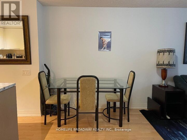 Property Photo:  25 Carlton Street 1310  ON M5B 1L4 