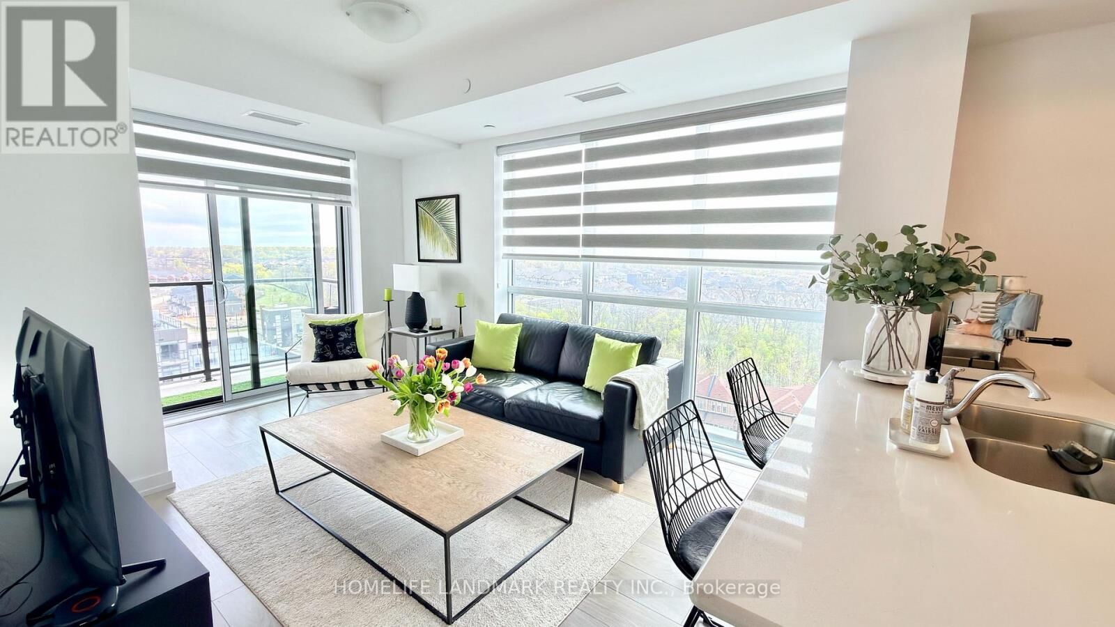 Property Photo:  460 Dundas Street East 1009  ON L8B 2A5 